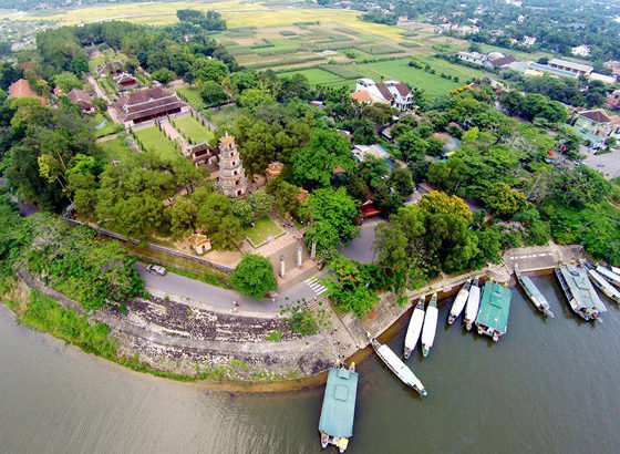 thien-mu-pagoda- hue-half-day