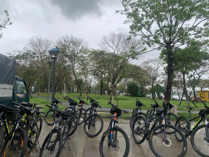 bike tour in Hue 6