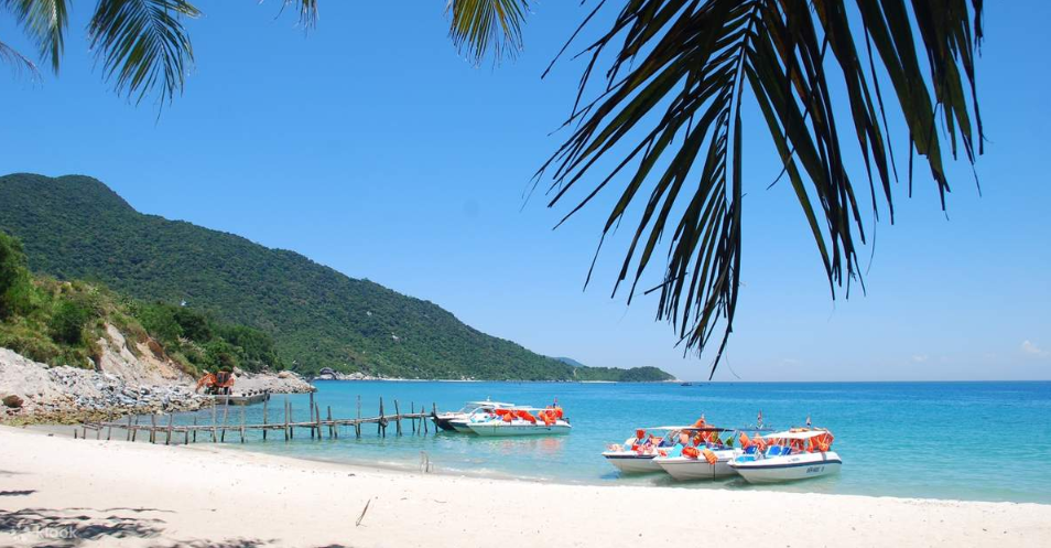 A visit to this enchanting island is among the top things to do in Danang for nature lovers. (Source: Klook)