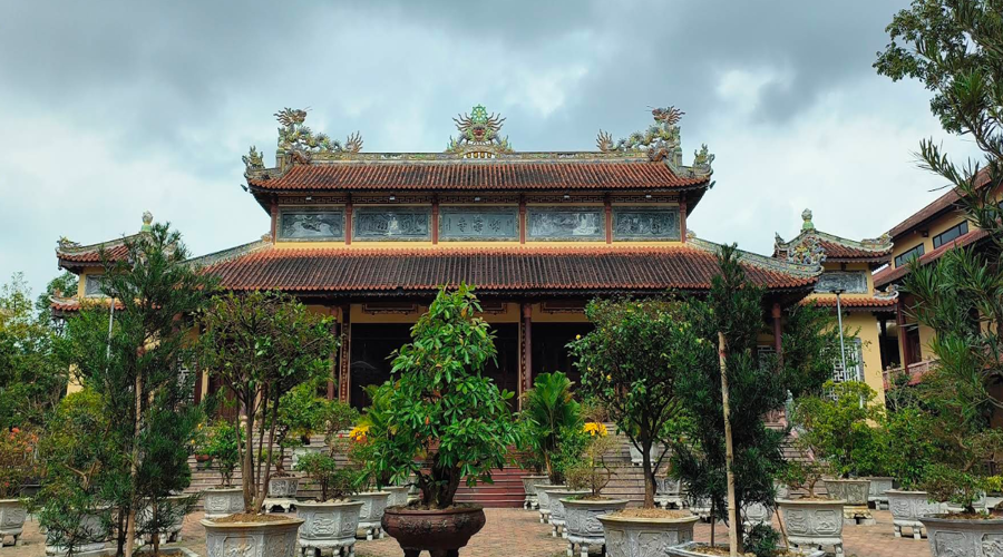 tu-dam-pagoda-1